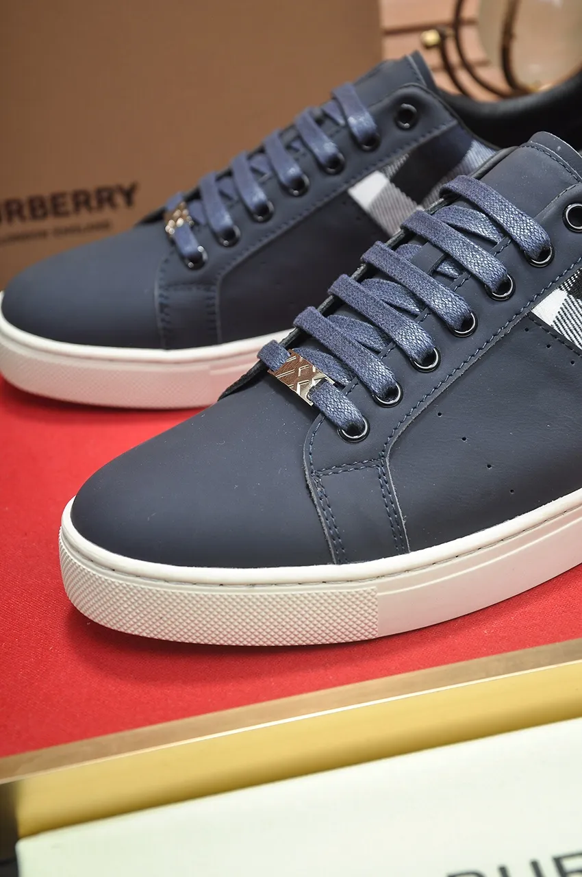 Men's shoes💰480💶[Burberry] (cowhide lining) classic low-top sneakers｜Imported cowhide with classic plaid fabric｜Cow leather lining｜Original outsole｜Fine workmanship and comfortable to wear Size: 38-44 (customized at 45)
